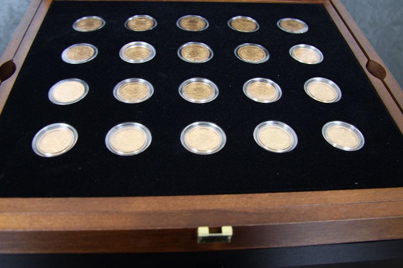 Investorenpaket 40 Goldmünzen 20 sfr Vreneli - Anlagegold nach § 25 UstG mehrwertsteuerfrei